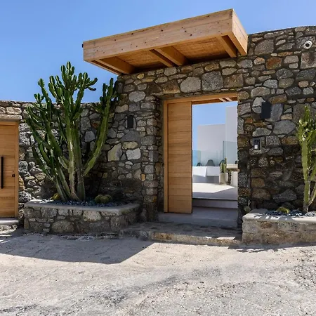 Lilium Ii Psarou (Mykonos)